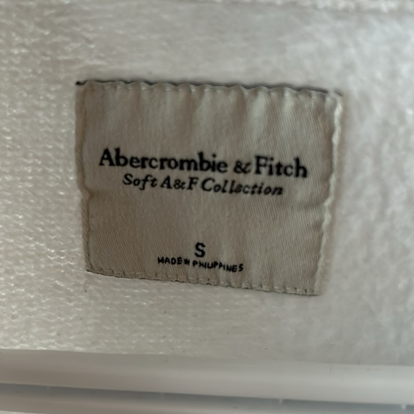 Abercrombie sweatshirt - Picture 3 of 3